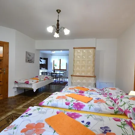 Ubytovanie Dita Vendégház Červený Kláštor Kültér fotó