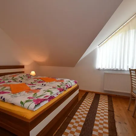 Ubytovanie Dita Vendégház Červený Kláštor Kültér fotó